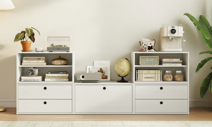 Beyaz modüler konsol